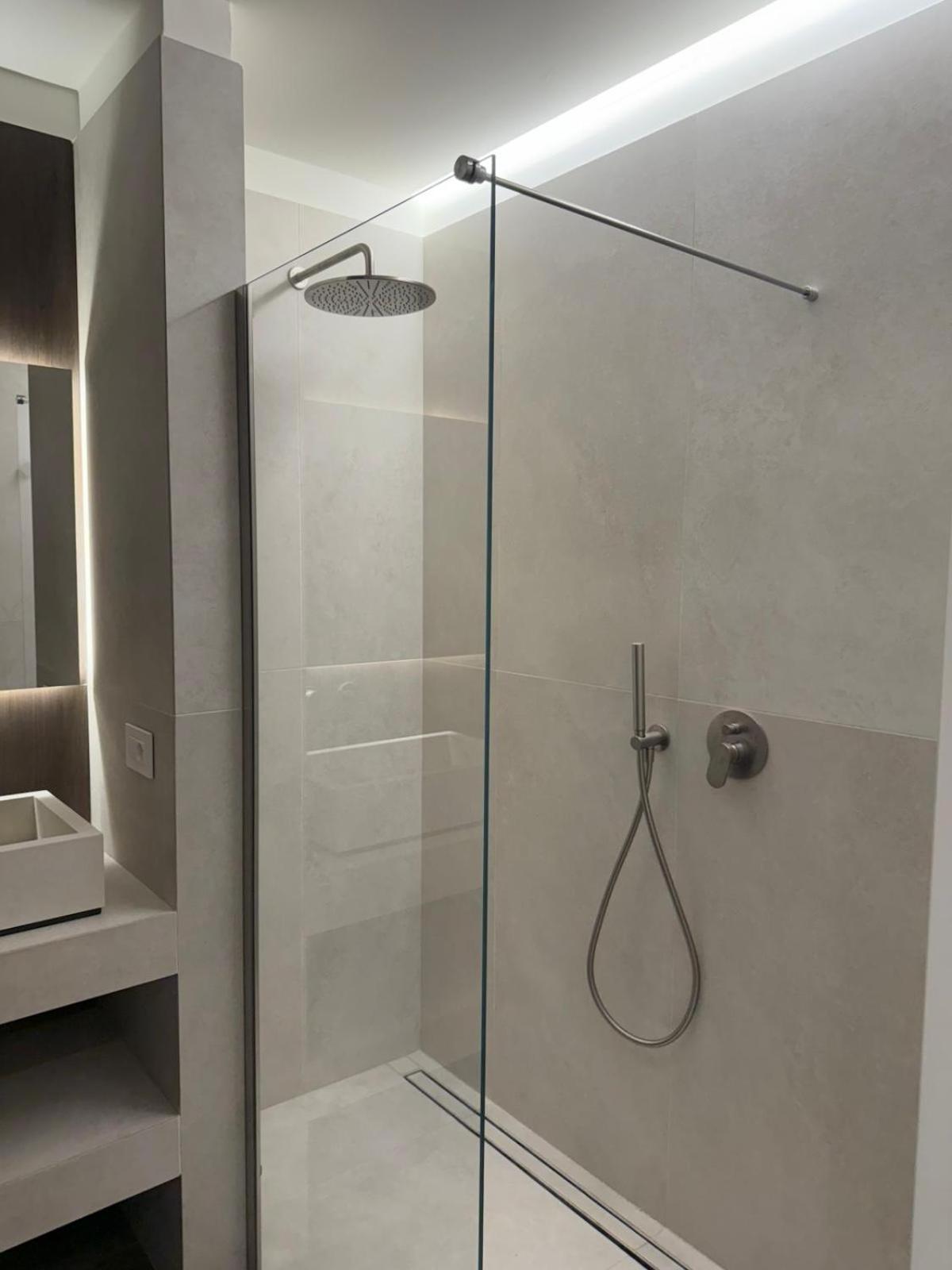 Ando'S Boutique Apartment Мілан Екстер'єр фото
